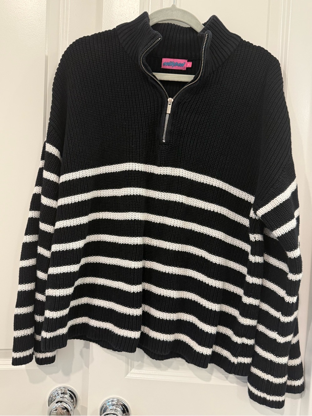 Black & White Striped Half-Zip Sweater, 100% cotton - Edikted